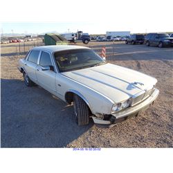 1989 - JAGUAR XJ SEDAN