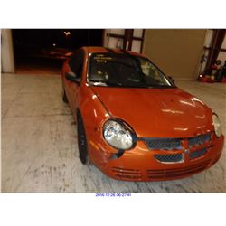 2005 - DODGE NEON//SALVAGE TITLE