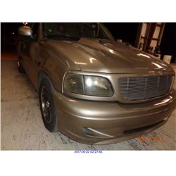 2001 - FORD F-150