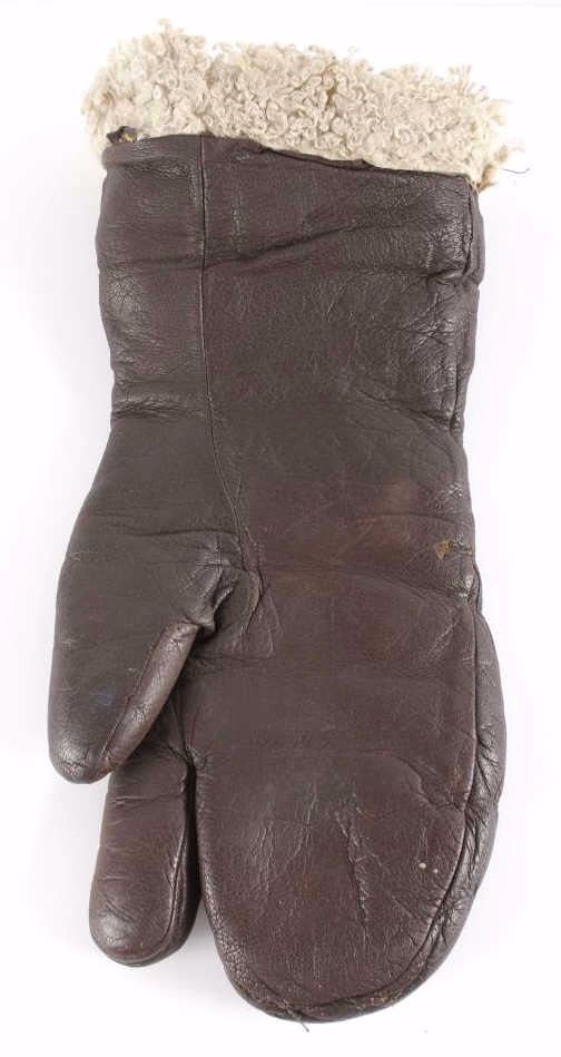 WW2 Era A9 Sheepskin Bomber Gauntlet Gloves