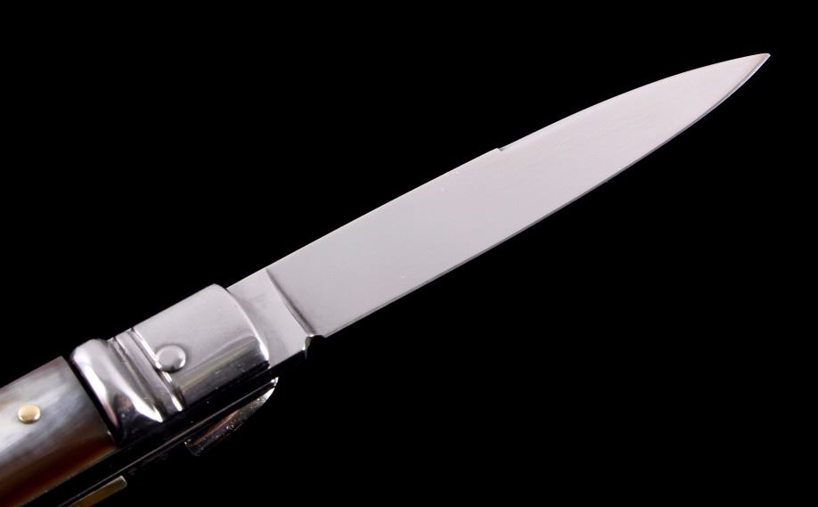 AKC Italian Stiletto Lever Lock Switchblade Knife
