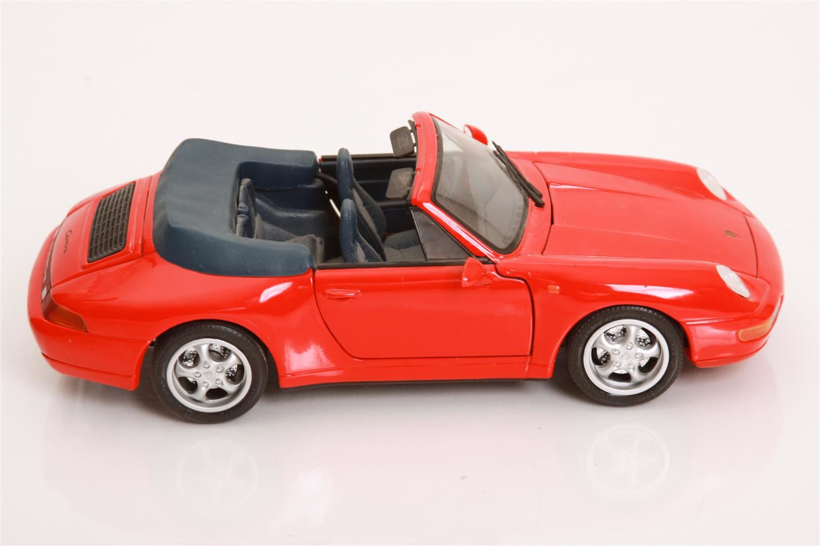 maisto porsche 911 carrera cabriolet 1994