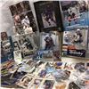 Image 1 : GRETZKY Collectibles, Cards & Figurines