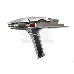 STAR TREK INTO DARKNESS (2013) - Light-Up Electronic Starfleet Phaser