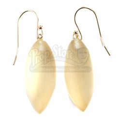 STAR TREK (2009) - Lieutenant Uhura's Drop Earrings