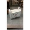 Image 1 : Wooden doll chest