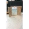 Image 1 : Wall hanging mirror