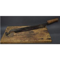 PLAINS TOBACCO CUTTING BOARD