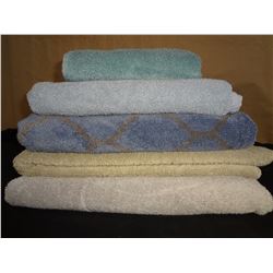 Bundle of Towels