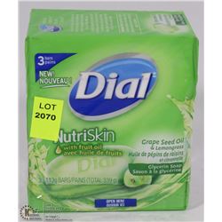 3 BARS OF DIAL NUTRISKIN BAR SOAP