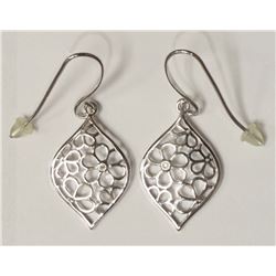 #28-STERLING SILVER DIAMOND FLOWER DESIGNED