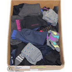 60 PAIRS OF DESIGNER SOCKS - VARIOUS SIZES