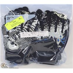 6 PACK OF YOUTH/ADULT HALLOWEEN SAFETY GLOVES