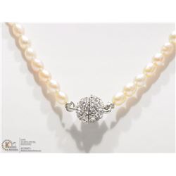 #14-FRESHWATER PEARL NECKLACE W/ CRYSTAL CLASP