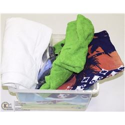 FLAT OF NEW BATH &HOODED BATH TOWELS,8 BATH AND