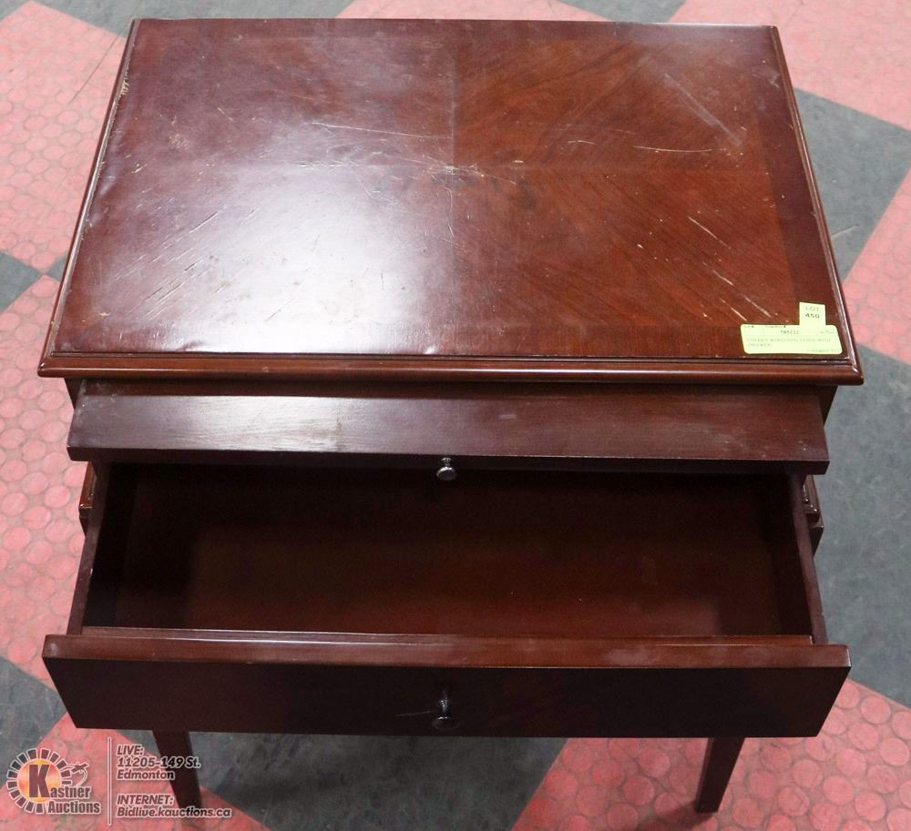 CHERRY WOOD END TABLE WITH DRAWER.