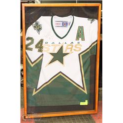DALLAS STARS FRAMED MATVICHUK  SIGNED JERSEY #4