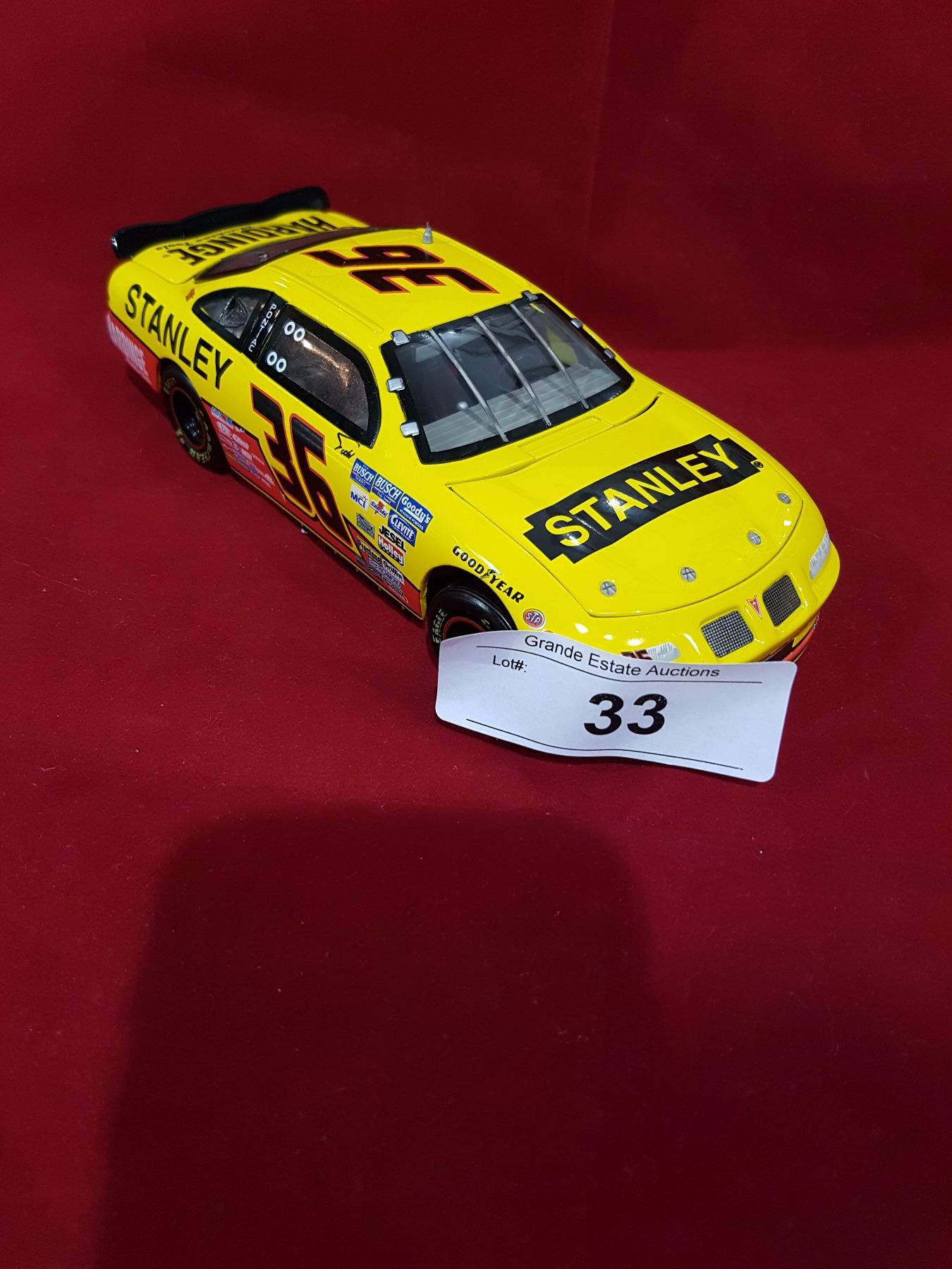 NASCAR DIE CAST CAR