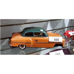 VINTAGE 1950'S STAMPED TIN CAR