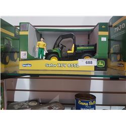 JOHN DEERE TRACTOR IN BOX