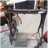 Image 1 : ANTIQUE TREADLE LATHE