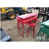 Image 2 : TRACTOR BISTRO TABLE