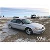 Image 2 : 2002 FORD TAURUS CAR