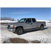Image 1 : 2004 GMC SIERRA 2500 PICKUP