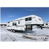 Image 2 : 2002 WESTWIND TRAVEL TRAILER