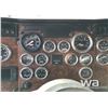 Image 7 : 1991 PETERBILT 357 T/A GRAVEL TRUCK