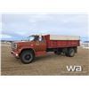 Image 1 : 1982 CHEVROLET C60 S/A GRAIN TRUCK