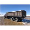 Image 4 : 1980 FORD 800 T/A GRAIN TRUCK