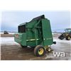 Image 3 : 1989 JOHN DEERE 535 ROUND BALER