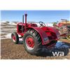 Image 4 : MCCORMICK W30 TRACTOR