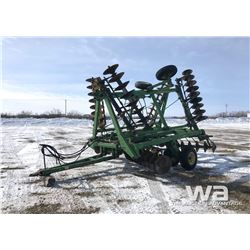 JD 330  26 FT. TANDEM DISC