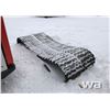 Image 2 : SKIDSTEER TRACKS