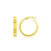 Image 1 : 14K Yellow Gold Hoop Earrings with Textured Style
