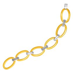 14K Gold and Diamond Oval Link Bracelet (1/5 ct. tw.)