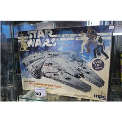 MPC HAN SOLO'S MILLENNIUM FALCON MODEL KIT