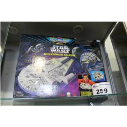 MICROMACHINES STAR WARS MILLENNIUM FALCON MODEL