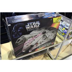 STAR WARS POWER OF THE FORCE ELECTRONIC MILLENNIUM FALCON MODEL