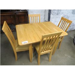 MAPLE DINING ROOM TABLE & 4 CHAIRS (42.75"L X 31.5"W X 30"H)