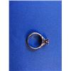 Image 2 : LADIES 18K WHITE GOLD RING CONTAINING ONE DIAMOND