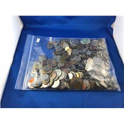 BAG OF ASSORTED COLLECTOR COINS & CURRENCY