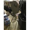Image 2 : SMART TECHNOLOGIES PX350 50" SMARTBOARD WITH STAND