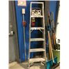 Image 1 : 6' ALUMINUM STEP LADDER