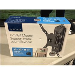 INSIGNIA TILTING INCLINABLE TV WALL MOUNT FITS 13-32" TV