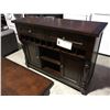 Image 2 : CHERRY FINISH COMPLETE DINING ROOM SUITE - TABLE WITH LEAF, 8 CHAIRS & MATCHING SIDE BOARD BUFFET