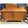 Image 2 : MID CENTURY DANISH MODERN TEAK SIDE BOARD / CREDENZA