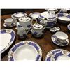 Image 2 : 42 PCS ZSOLNAY HUNGARY MARIE ANTOINETTE  PATTERN PORCELAIN DINNERWARE SET
